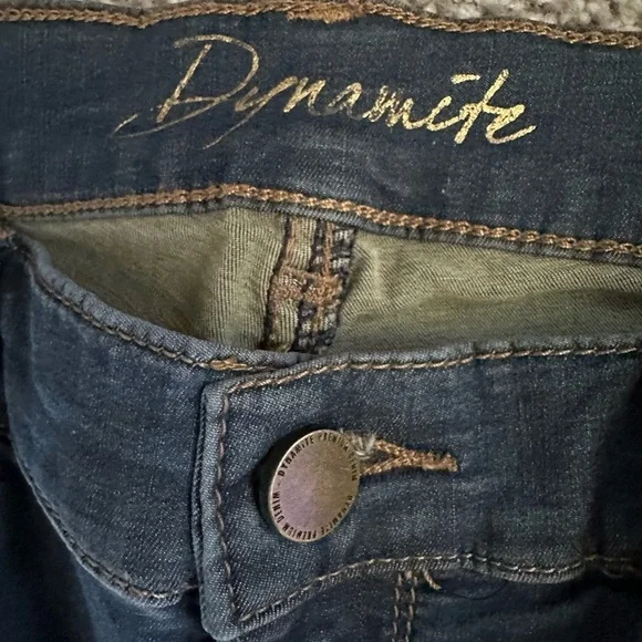 Dynamite Jeans - Picture 2 of 4